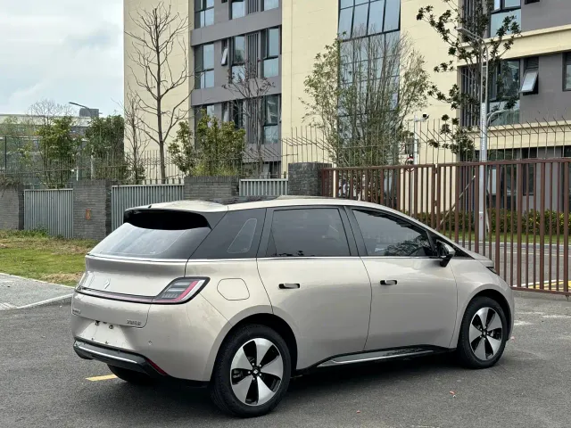 Baojun Baojun Cloud 2023 460 Max — Фото автомобиля 21