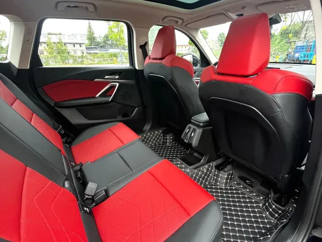 BMW X1 — Фото автомобиля 11