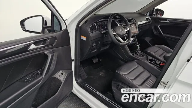 Volkswagen Tiguan Tiguan 2 поколение 2.0 TDI Prestige — Фото автомобиля 9
