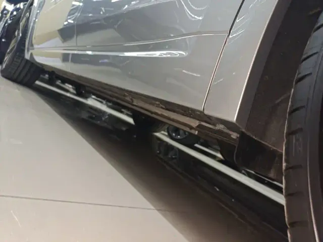Li Auto L8 — Фото автомобиля 21