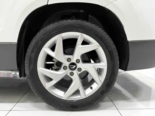 Jetta VS7 — Фото автомобиля 14