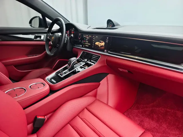 Porsche Panamera — Фото автомобиля 14