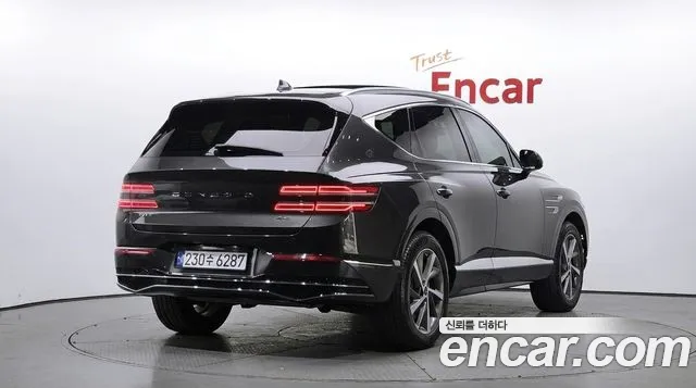 Genesis GV80 — Фото автомобиля 2