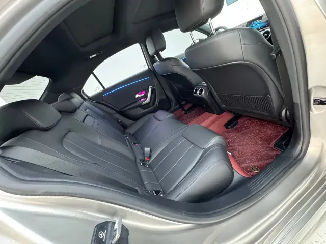 Mercedes-Benz A-Class — Фото автомобиля 5