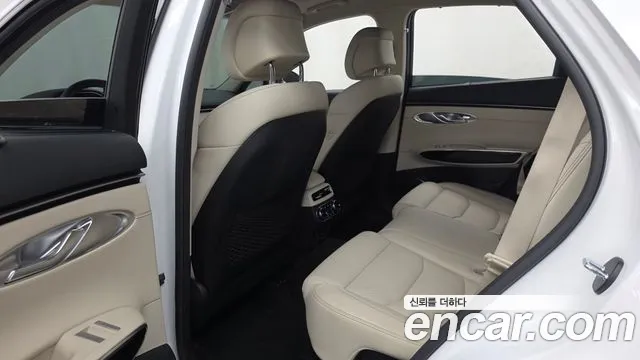 Genesis GV70 2.5T Бензин AWD — Фото автомобиля 25