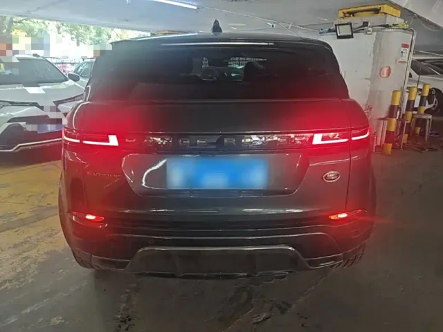 Land Rover Range Rover Evoque — Фото автомобиля 3