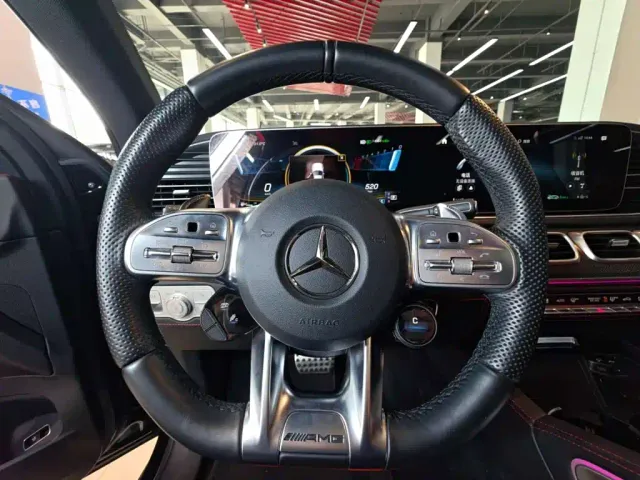 Mercedes-Benz GLE Coupe AMG — Фото автомобиля 30