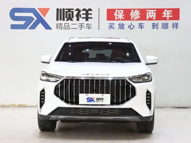 Jetour X70 Plus — Фото автомобиля 2