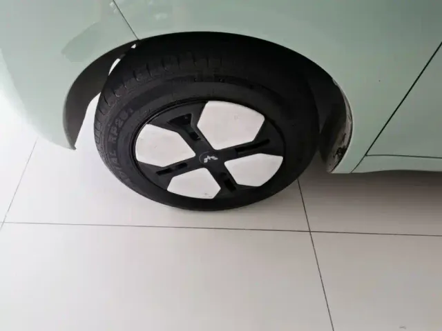 Wuling Hongguang Mini EV — Фото автомобиля 22