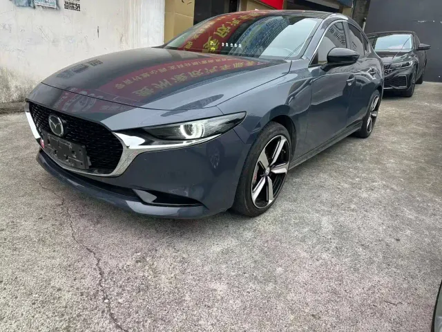 Фотография автомобиля — Mazda Axela