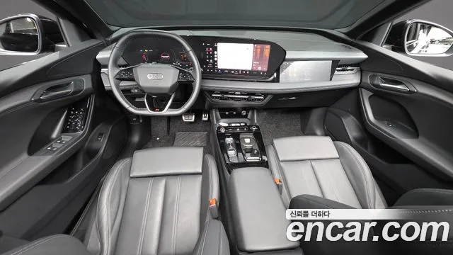 Audi Q6 e-tron — Фото автомобиля 7