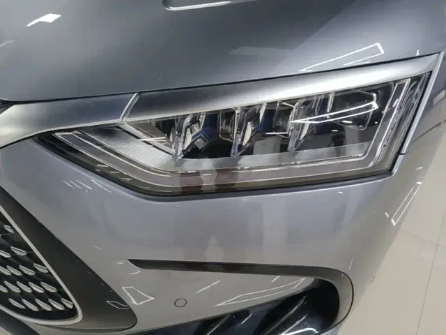 BYD Han — Фото автомобиля 23