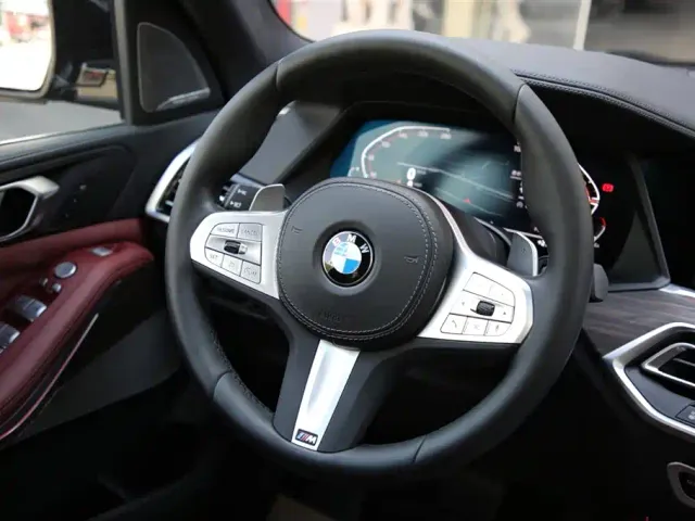 BMW X5 — Фото автомобиля 13