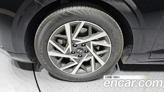 Hyundai Grandeur GN7 — Фото автомобиля 5