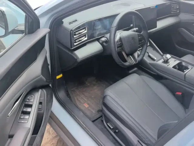 BYD Qin L — Фото автомобиля 15