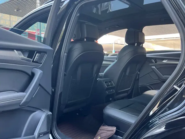 Audi Q5L — Фото автомобиля 15