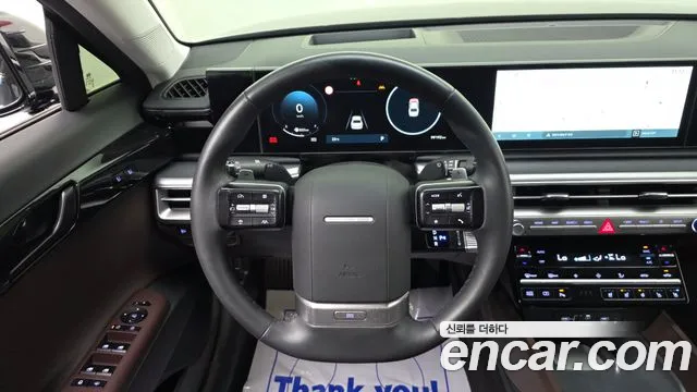 Hyundai Grandeur Grandeur (GN7) 2.5 Бензин 2WD — Фото автомобиля 14