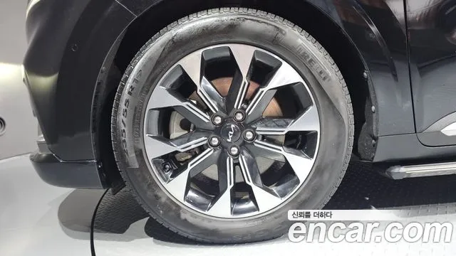 Kia Carnival Generation 4 — Фото автомобиля 4