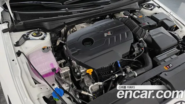Hyundai Avante CN7 — Фото автомобиля 9