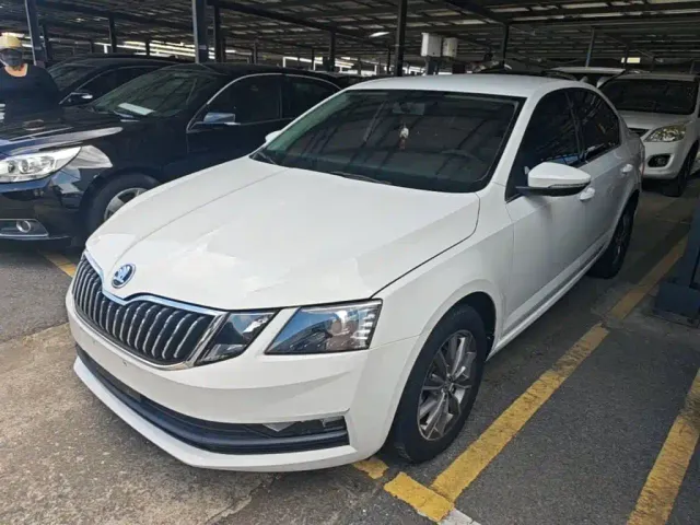 Фотография автомобиля — Skoda Octavia