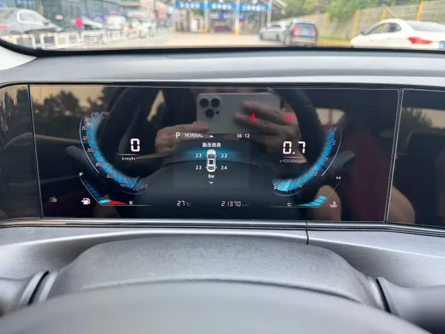 Changan Eado — Фото автомобиля 12