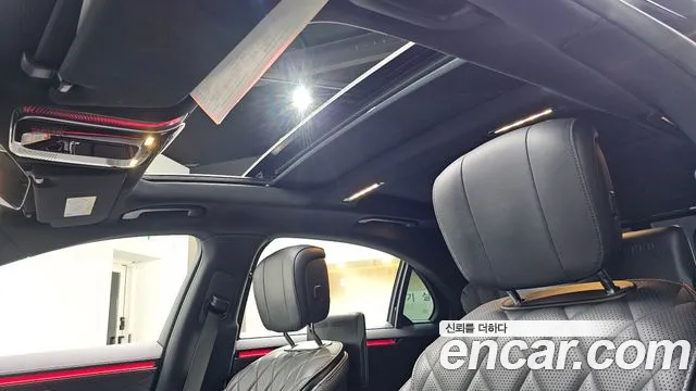 Mercedes-Benz S-Class — Фото автомобиля 30