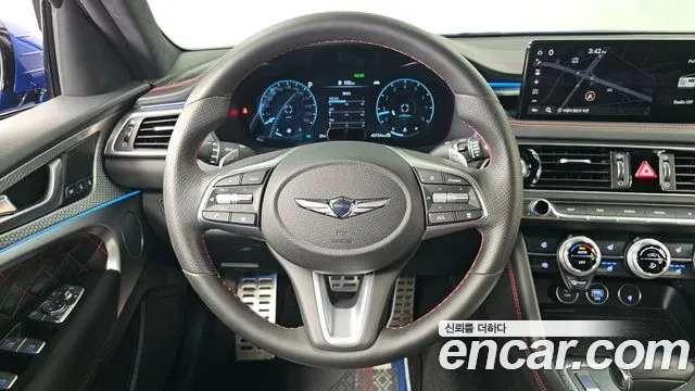 Genesis G70 Новый G70 Бензин 3.3T 4WD — Фото автомобиля 13