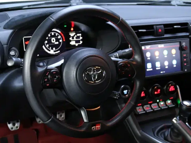 Toyota 86 — Фото автомобиля 15