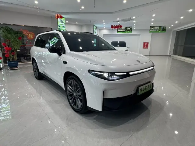 Leapmotor C16 — Фото автомобиля 3