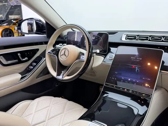 Mercedes-Benz Maybach S-Class — Фото автомобиля 16