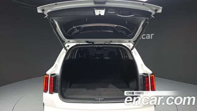 Kia Sorento Sorento 4-е поколение Дизель 2.2 2WD — Фото автомобиля 20