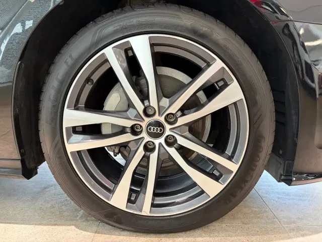 Audi A6L — Фото автомобиля 13