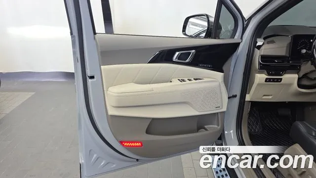 Kia Carnival 4th Gen — Фото автомобиля 13
