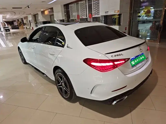Mercedes-Benz C-Class — Фото автомобиля 4