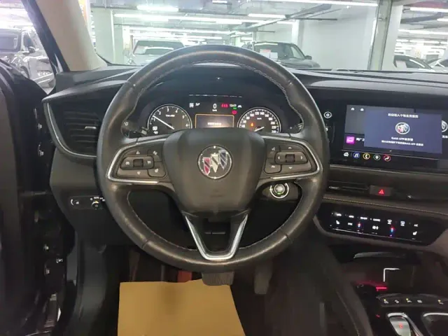 Buick Envision Plus — Фото автомобиля 10