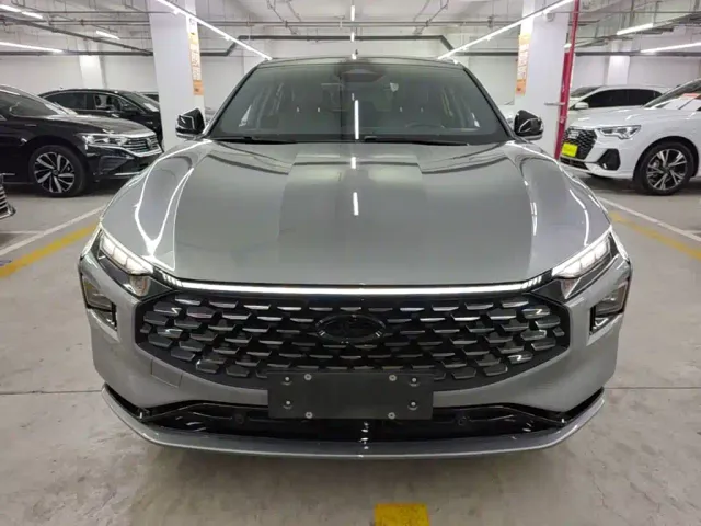 Ford Mondeo — Фото автомобиля 2