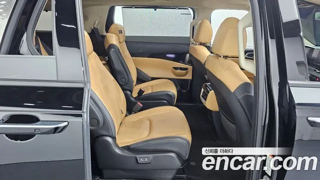 Kia Canival Carnival 4 поколение Дизель 9 мест Signature — Фото автомобиля 12