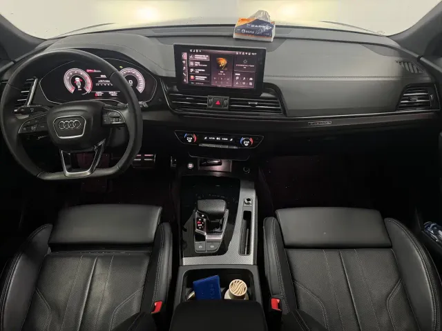 Audi Q5L — Фото автомобиля 9