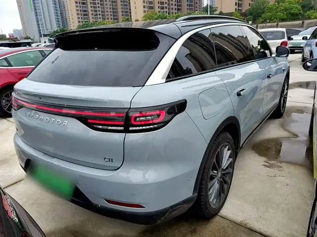 Leapmotor C11 — Фото автомобиля 6