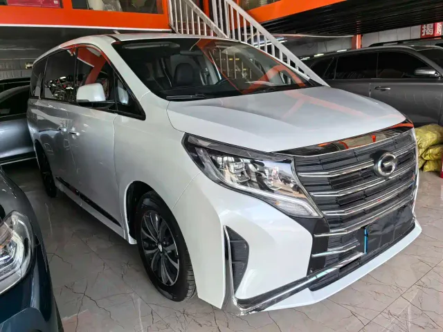 GAC Trumpchi M8 — Фото автомобиля 3