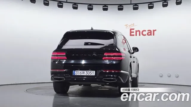 Genesis GV80 — Фото автомобиля 4