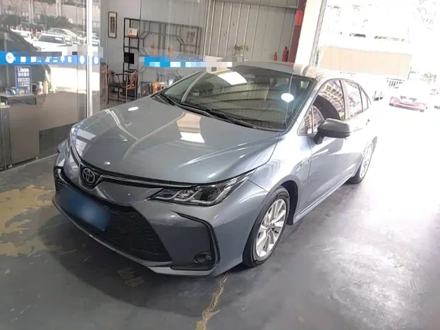 Фотография автомобиля — Toyota Corolla