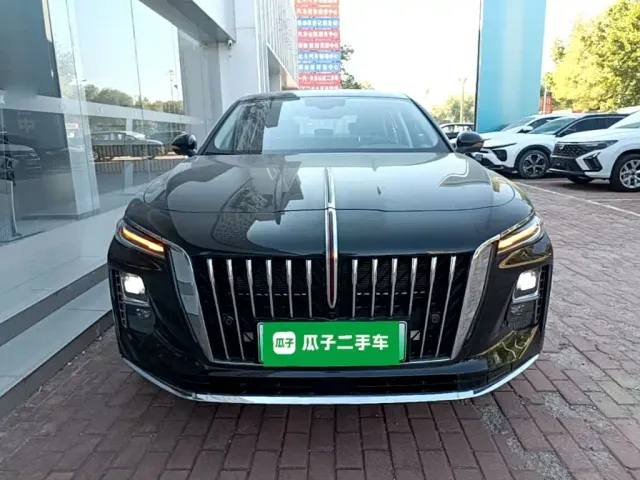 Hongqi H5 PHEV — Фото автомобиля 2