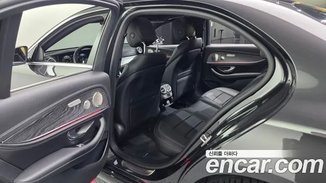 Mercedes-Benz E-Class E-класс W213 — Фото автомобиля 21