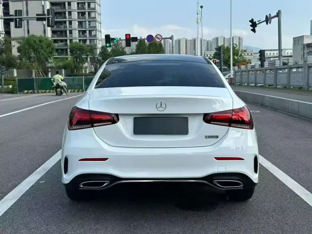 Mercedes-Benz A-Class — Фото автомобиля 8