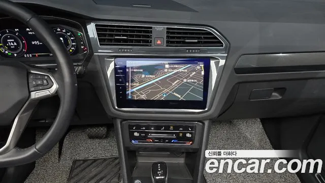 Volkswagen Tiguan Tiguan 2 поколение 2.0 TDI Prestige — Фото автомобиля 13