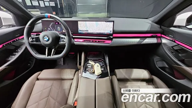 BMW 5-Series — Фото автомобиля 7