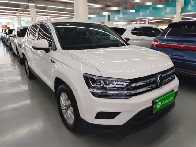 Volkswagen Tharu — Фото автомобиля 3