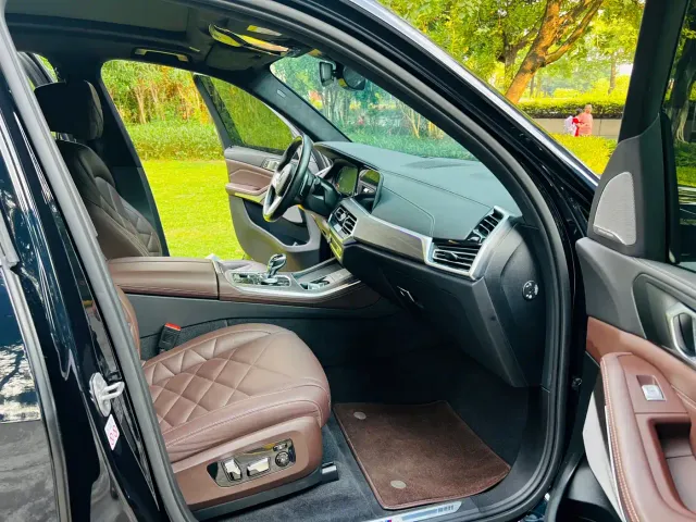 BMW X5 — Фото автомобиля 13