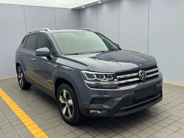 Volkswagen Tharu — Фото автомобиля 3